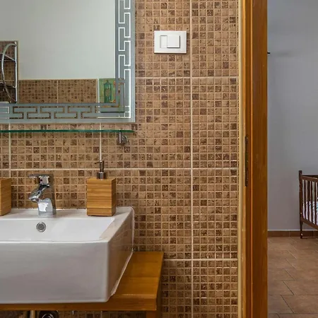 Isotta Holiday home Nedescina